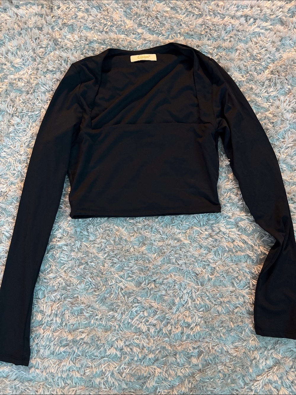 Black Long-Sleeve Square Neck Crop Top